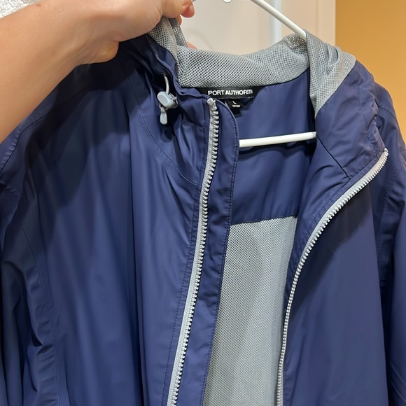 Men’s navy large rain jacket - Picture 3 of 14